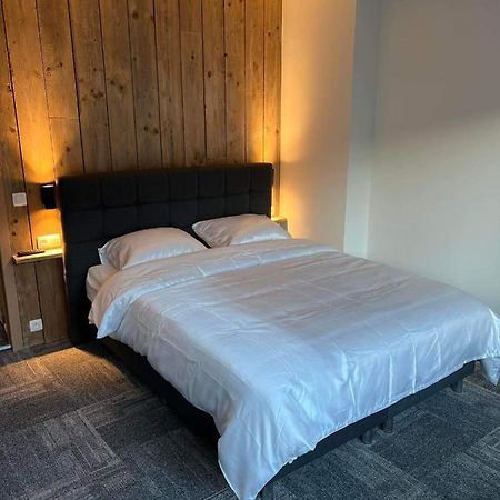 Nieuwe Kamer In Centrum Brugge Met Badkamer ! Dış mekan fotoğraf